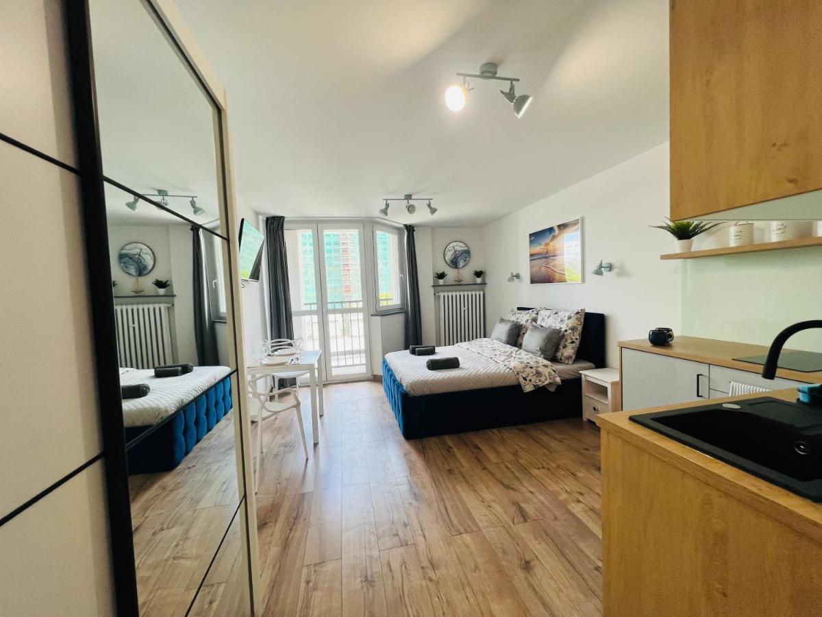 Mare E Monti Apartments Катовице Экстерьер фото
